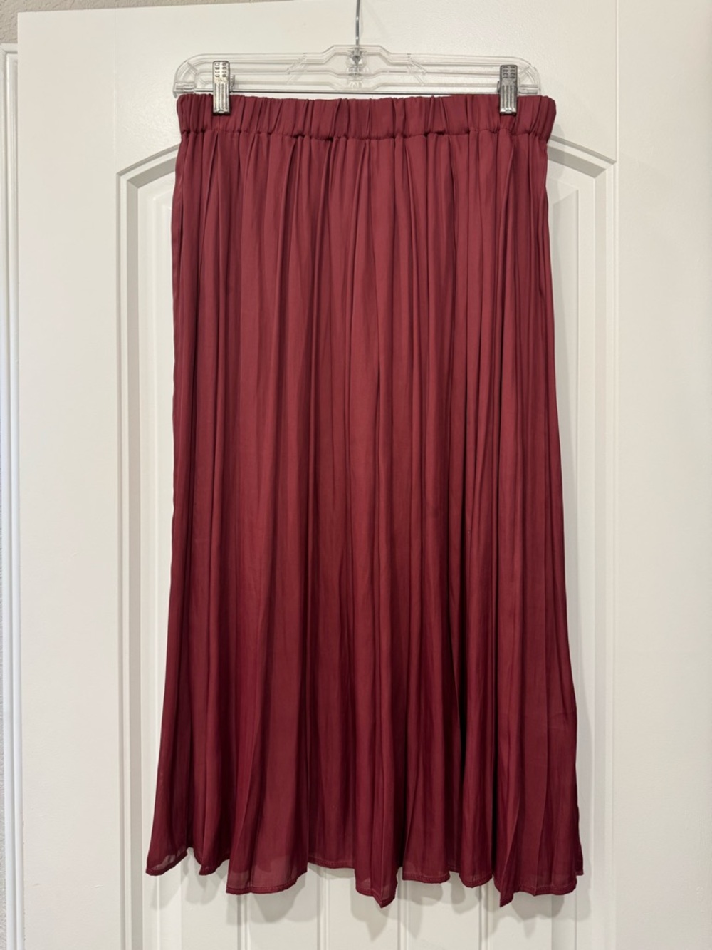 H&M Burgundy Pleated Midi Skirt Sheer